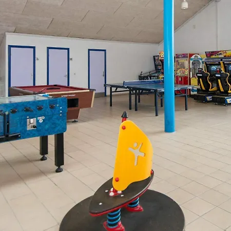 Holiday Xcvii Vakantiehuis Hemmet