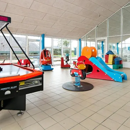 Holiday Xcvii Vakantiehuis Hemmet
